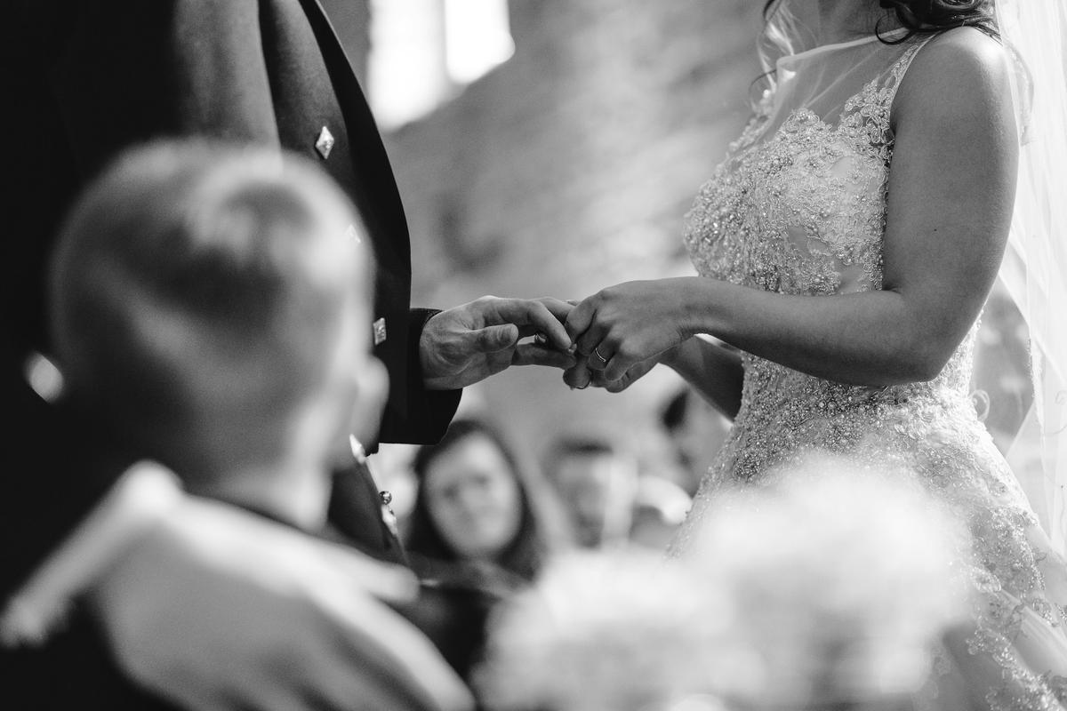 Vorschaubild für den Blogbeitrag "Kinder bei der Hochzeit: Entzückende Foto-Momente"