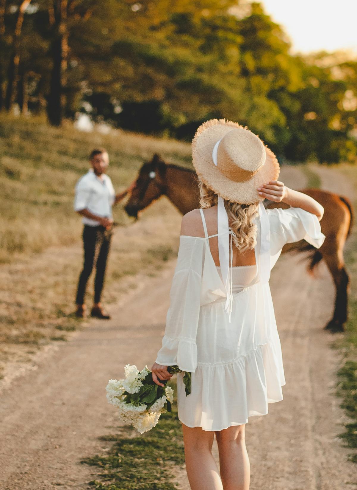 Vorschaubild für den Blogbeitrag "Vintage und Moderne: Trends in der Hochzeitsfotografie"