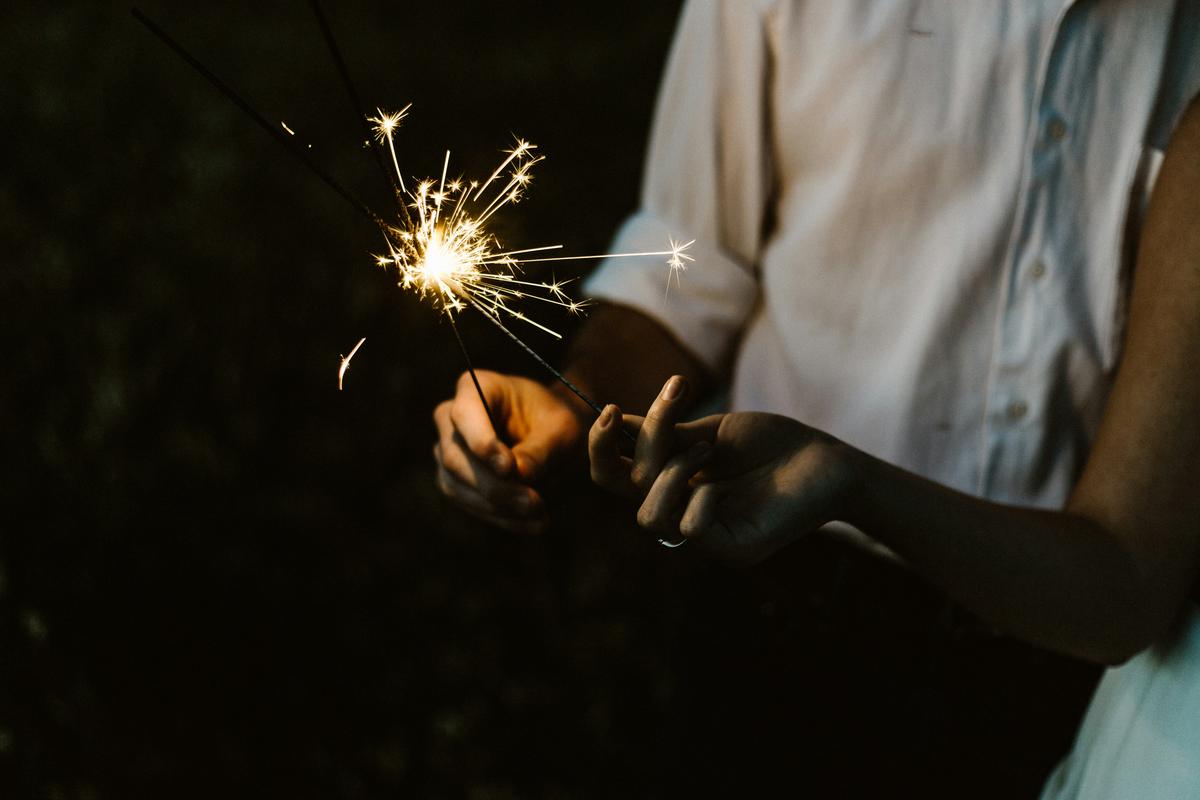 Vorschaubild für den Blogbeitrag "Nacht- & Abendfotografie: Tipps für beeindruckende Hochzeitsbilder"